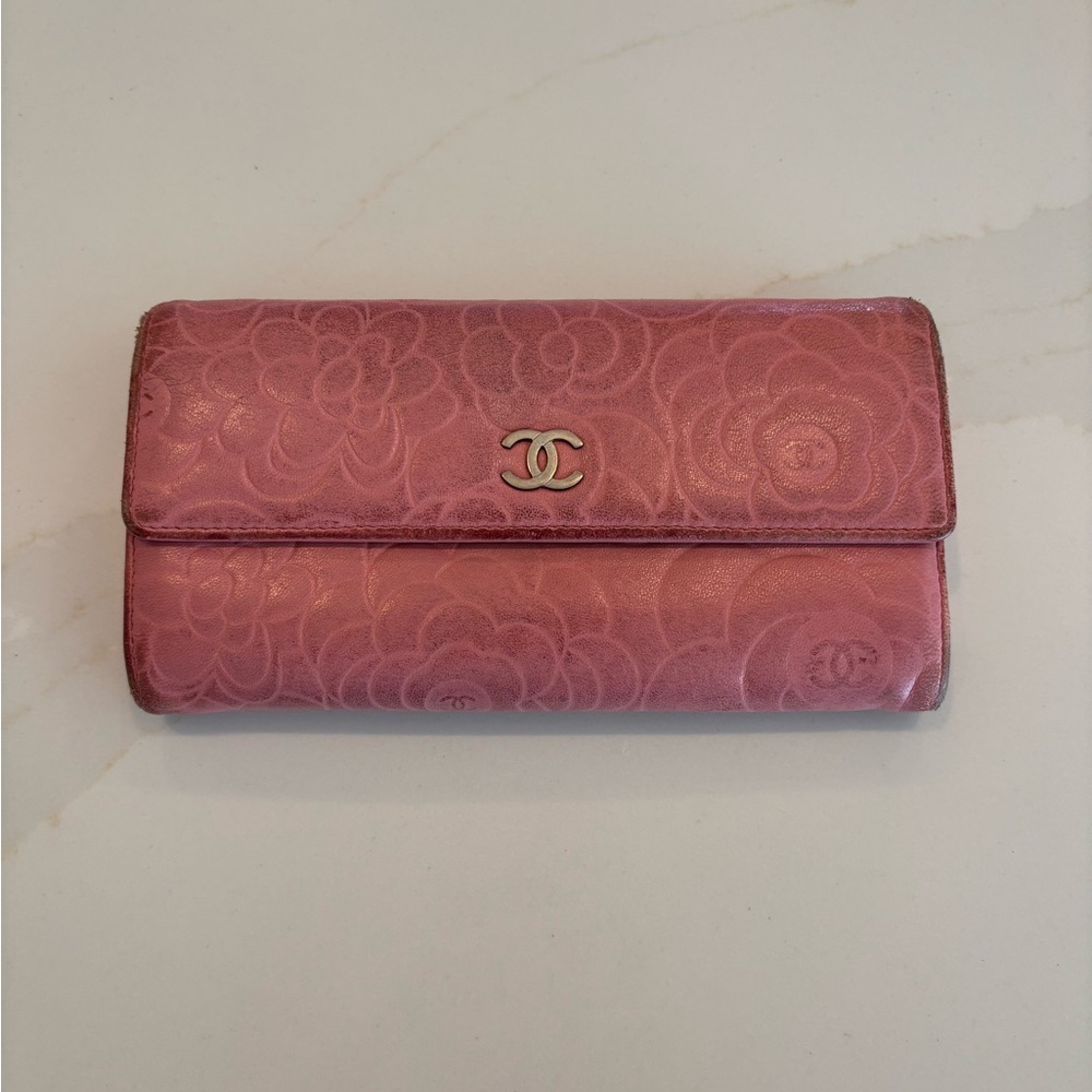 Authentic Chanel Camellia Embossed Pink Leather Long Wallet CC Logo